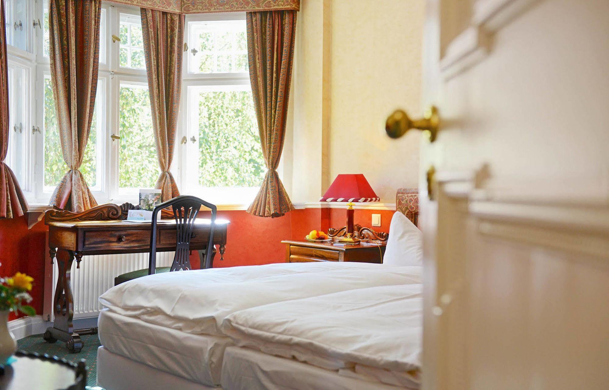 Schlosshotel Villa Westerberge Aschersleben Eksteriør bilde
